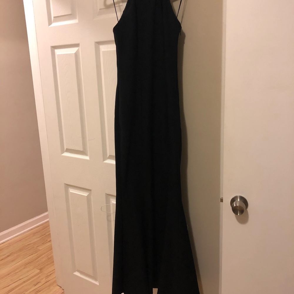 Black Elizabeth and James gown